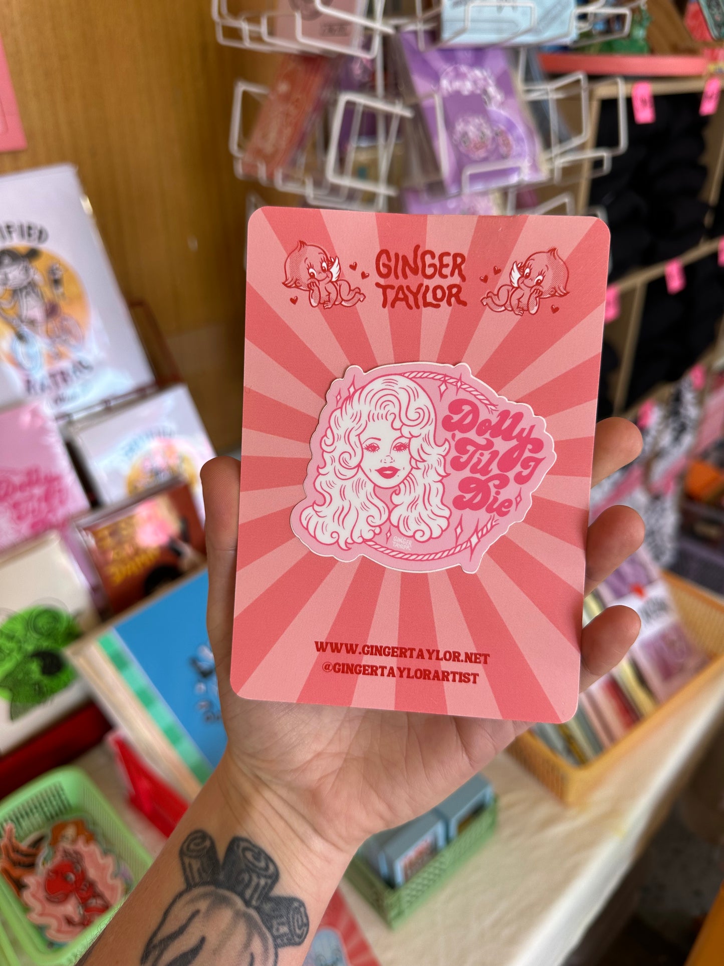 DOLLY 'TIL I DIE - STICKER