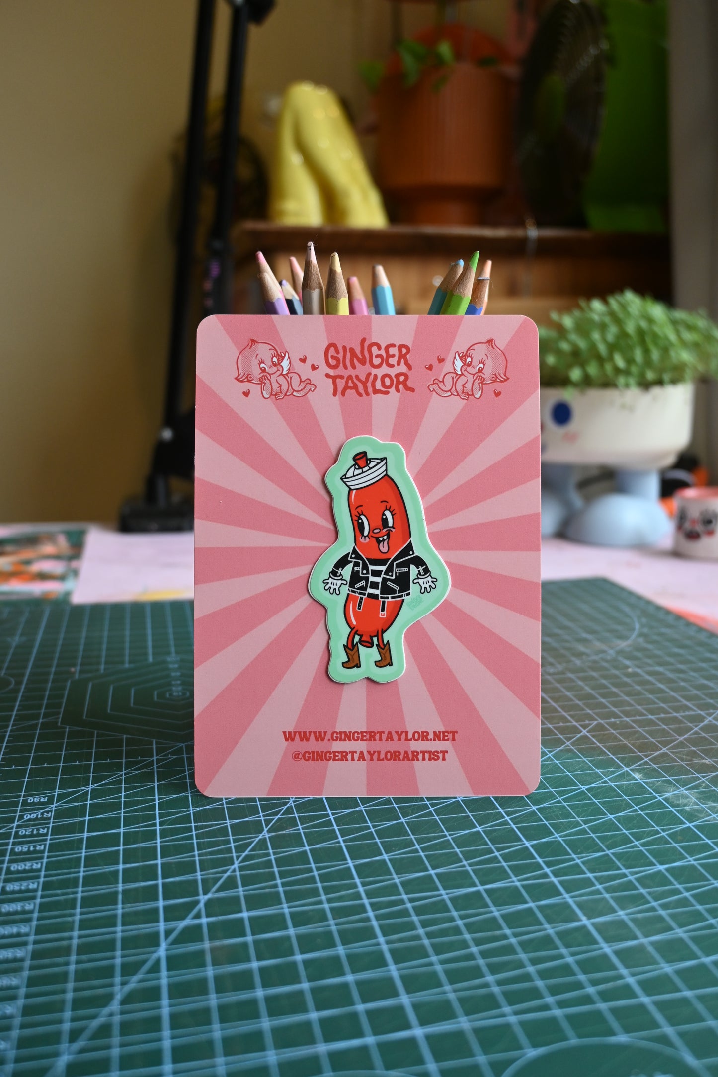 "HAWT DAWG" - STICKER